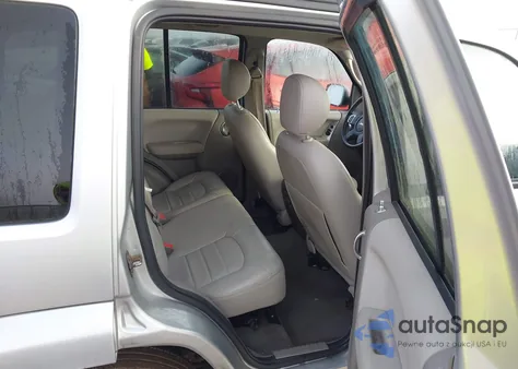 2003 Jeep Liberty Limited Edition z USA, uszkodzony, nr VIN 1J4GL58K63W648088